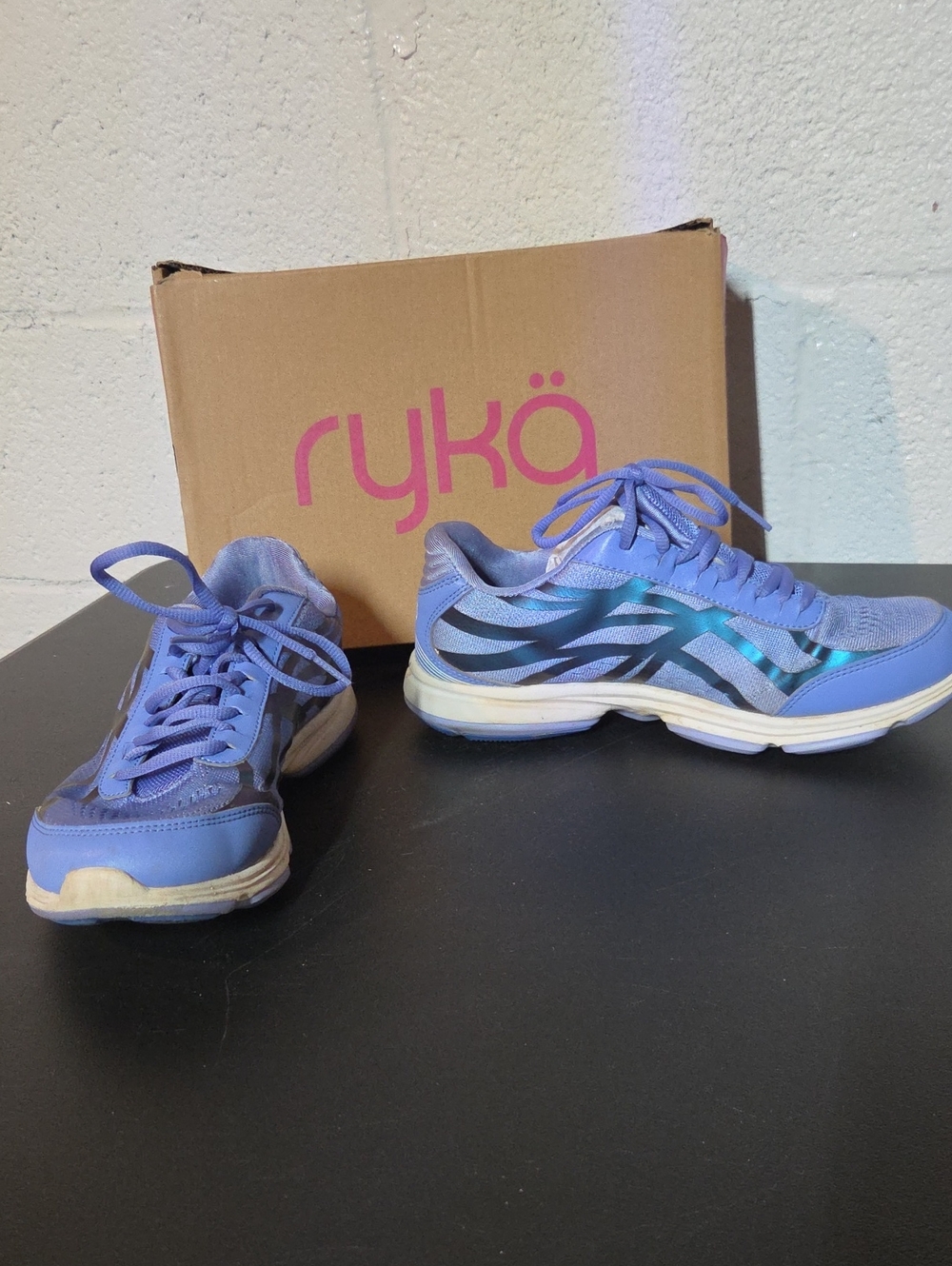 Ryka Women's Light Purple Athletic Walking Sneakers
